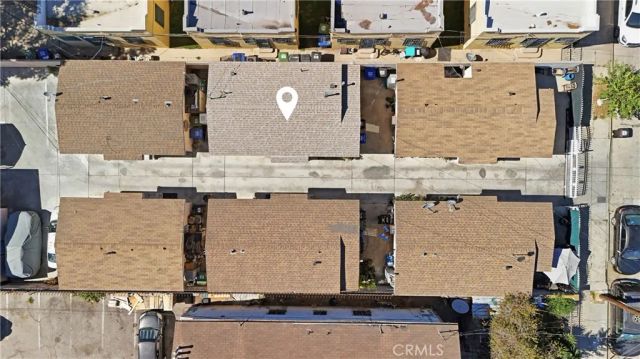5017 S San Pedro, Los Angeles, CA 90011
