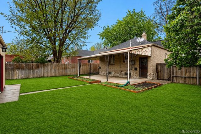 2922 W 39th Avenue, Denver, CO 80211
