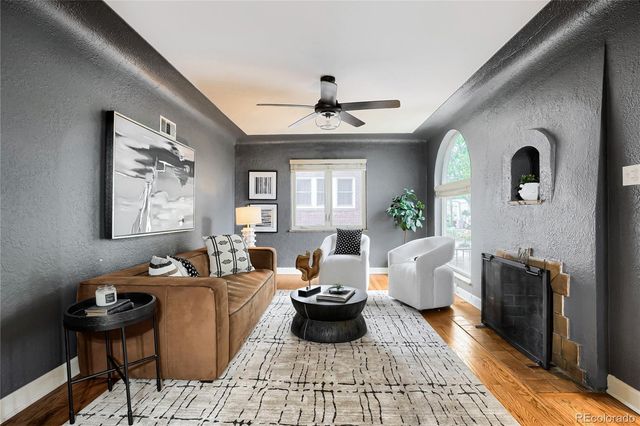 2922 W 39th Avenue, Denver, CO 80211