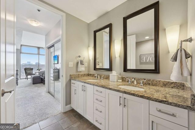 270 17th Street NW 703, Atlanta, GA 30363