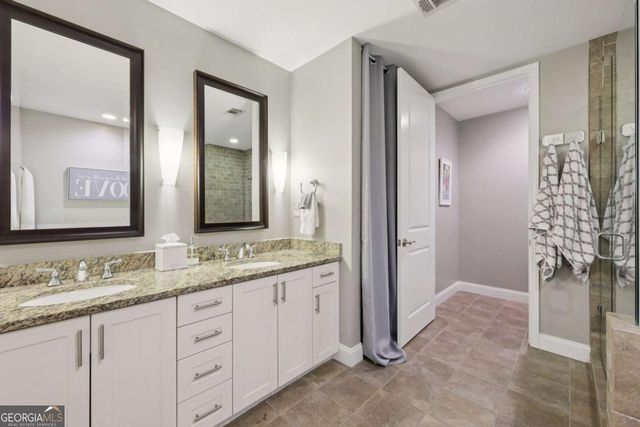 270 17th Street NW 703, Atlanta, GA 30363