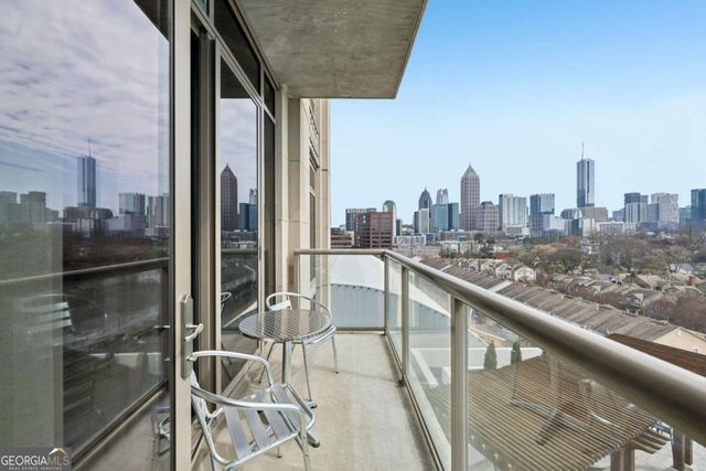270 17th Street NW 703, Atlanta, GA 30363