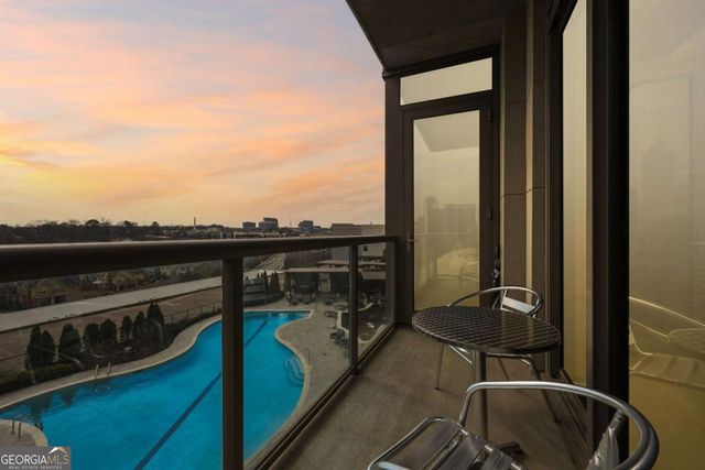 270 17th Street NW 703, Atlanta, GA 30363