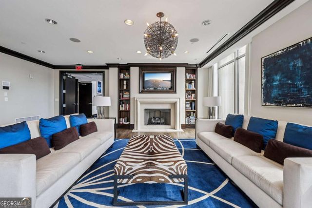 270 17th Street NW 703, Atlanta, GA 30363