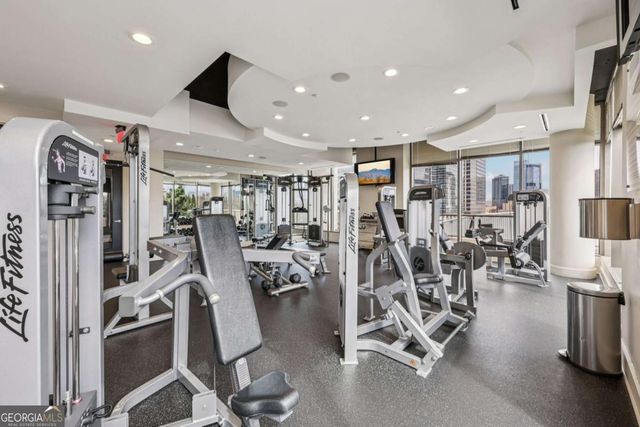 270 17th Street NW 703, Atlanta, GA 30363