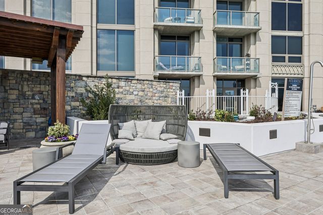 270 17th Street NW 703, Atlanta, GA 30363