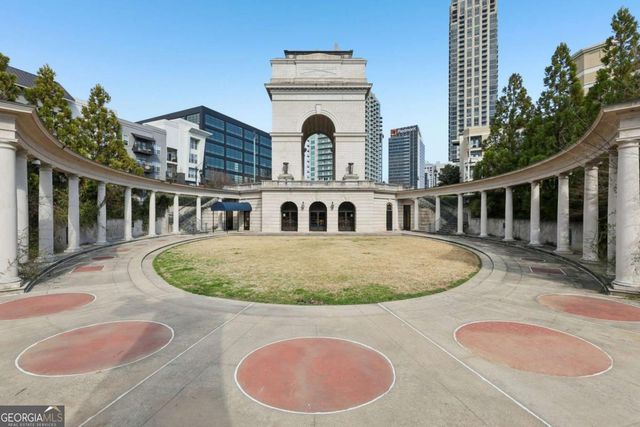 270 17th Street NW 703, Atlanta, GA 30363