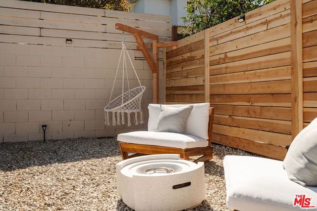 5111 Randall Street, Los Angeles, CA 90230