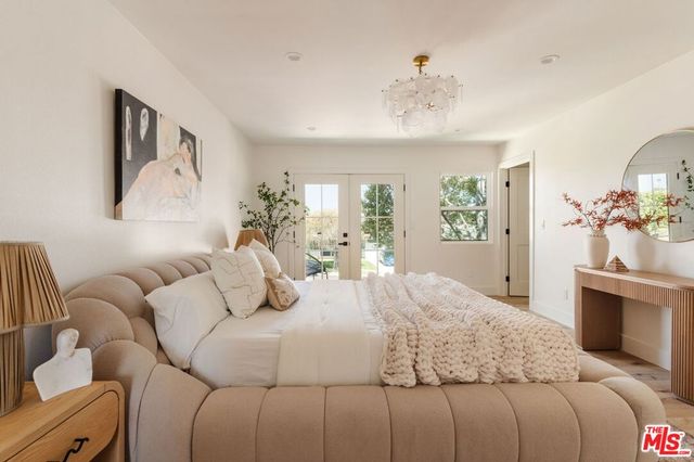 5111 Randall Street, Los Angeles, CA 90230