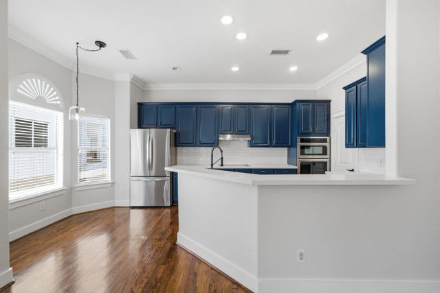 1328 W 23rd Street A, Houston, TX 77008