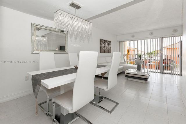 245 NW 109th Ave 209, Miami, FL 33172