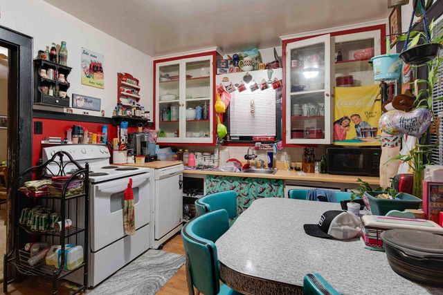 4310 21st AVENUE, Kenosha, WI 53140