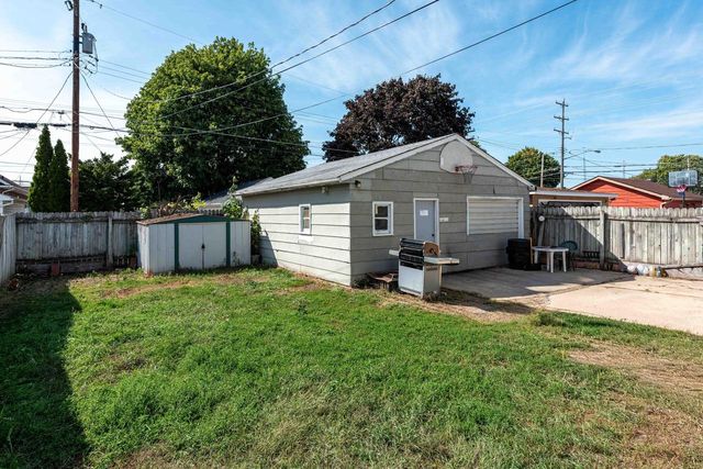 4310 21st AVENUE, Kenosha, WI 53140