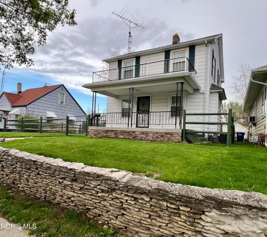 545 Woodsdale Avenue, Toledo, OH 43609
