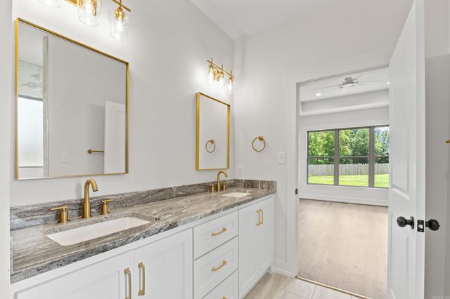 12 Morning Sun Cove, Greenbrier, AR 72058