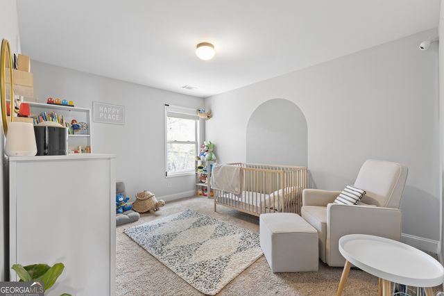 523 Cherry Creek Drive, Loganville, GA 30052