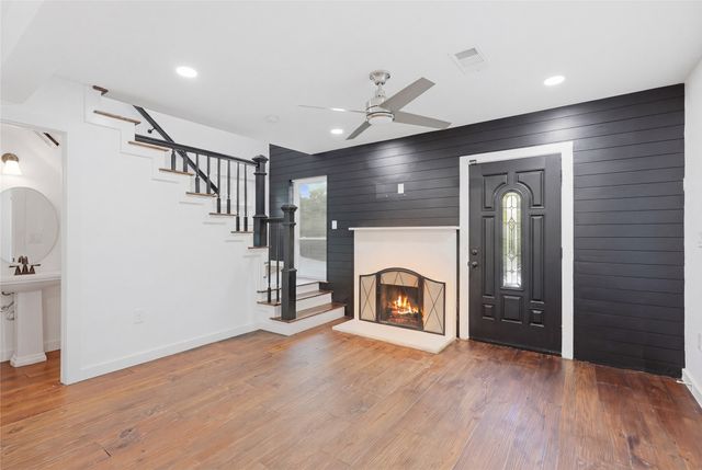 1831 Alabama Avenue, Dallas, TX 75216