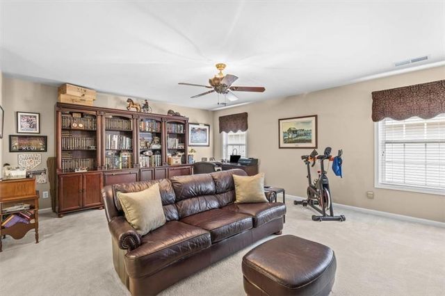 812 Cambron Commons Trace, Suwanee, GA 30024