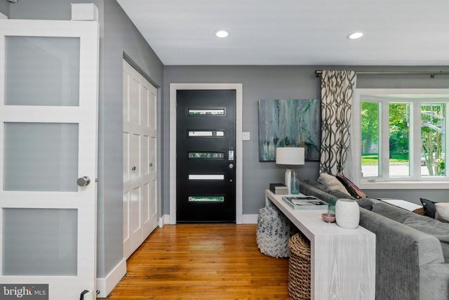9217 CAPRICORN CT, Burke, VA 22015