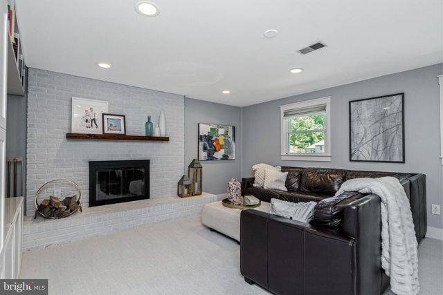 9217 CAPRICORN CT, Burke, VA 22015