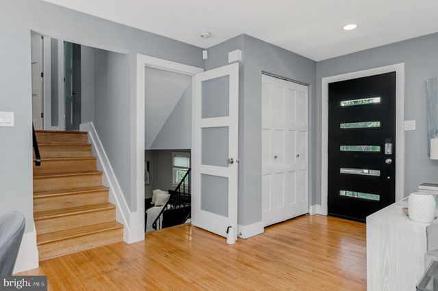 9217 CAPRICORN CT, Burke, VA 22015
