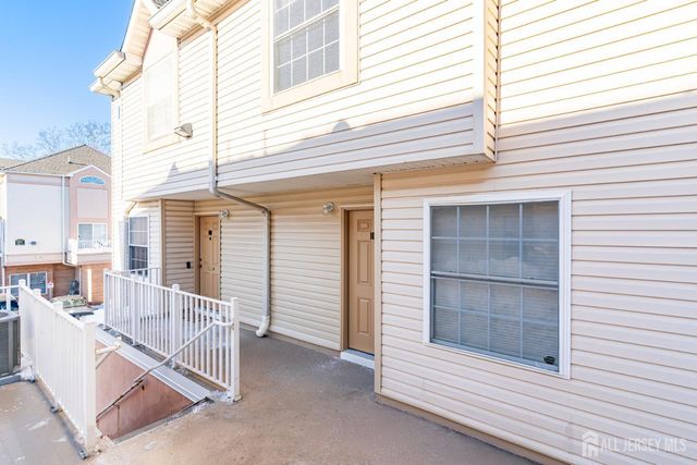 107 Adamecs Street 7, South Amboy, NJ 08879