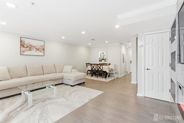 107 Adamecs Street 7, South Amboy, NJ 08879