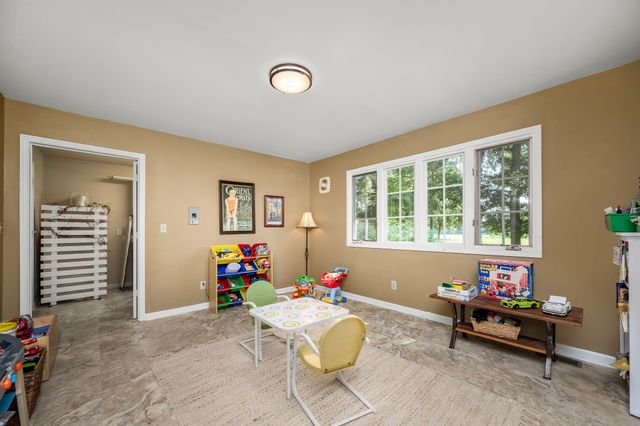 1804 COUNTRY CLUB DR, Tullahoma, TN 37388