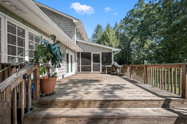 1804 COUNTRY CLUB DR, Tullahoma, TN 37388