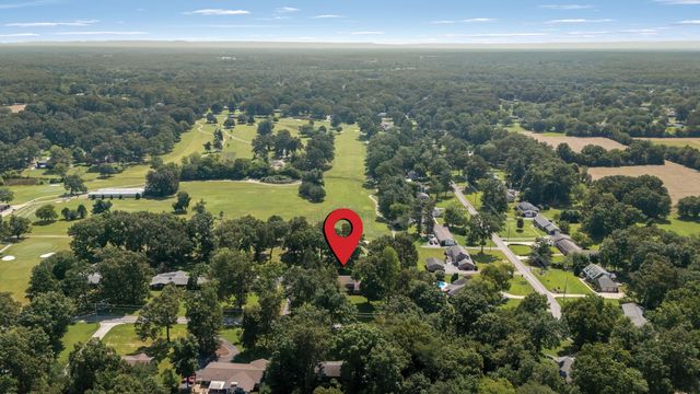 1804 COUNTRY CLUB DR, Tullahoma, TN 37388