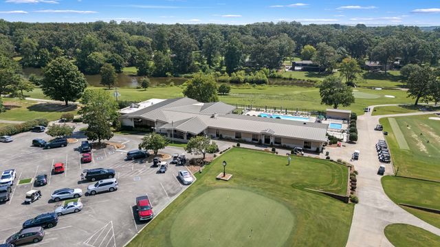 1804 COUNTRY CLUB DR, Tullahoma, TN 37388