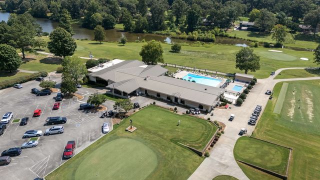 1804 COUNTRY CLUB DR, Tullahoma, TN 37388