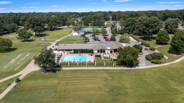 1804 COUNTRY CLUB DR, Tullahoma, TN 37388