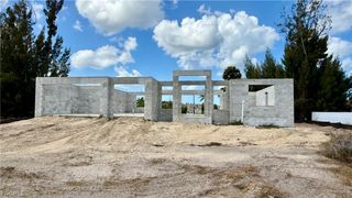 2310 NW 35th PL, Cape Coral, FL 33993