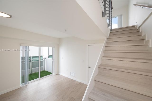 1712 SW 2nd Ave 809, Miami, FL 33129