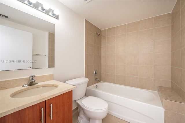 1712 SW 2nd Ave 809, Miami, FL 33129