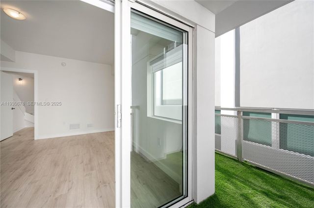 1712 SW 2nd Ave 809, Miami, FL 33129