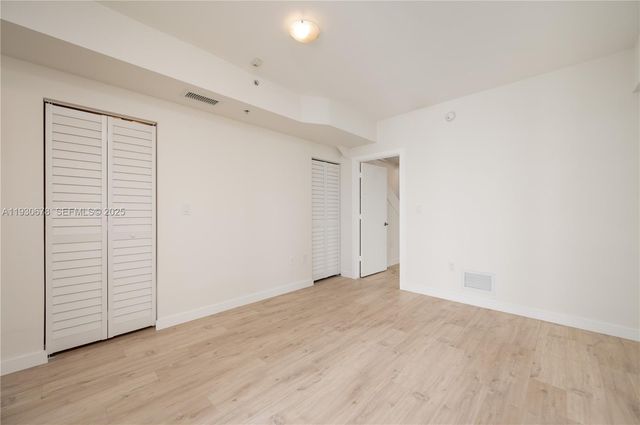 1712 SW 2nd Ave 809, Miami, FL 33129