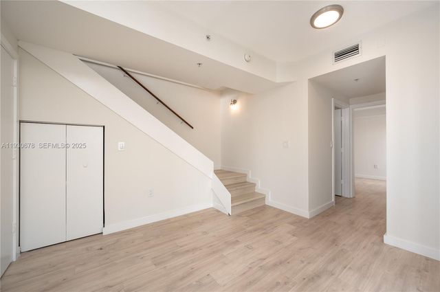 1712 SW 2nd Ave 809, Miami, FL 33129