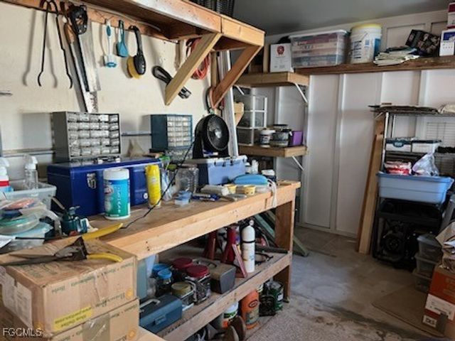 265 Lakeside DR, North Fort Myers, FL 33903