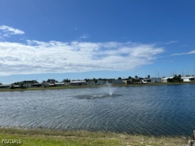 265 Lakeside DR, North Fort Myers, FL 33903