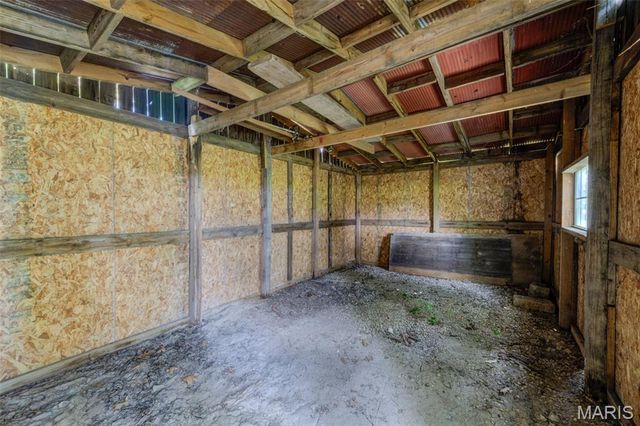 2 Saint Raymond Drive, St Peters, MO 63376