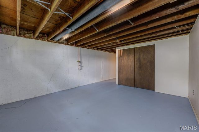 2 Saint Raymond Drive, St Peters, MO 63376