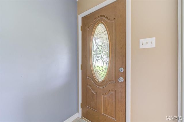 2 Saint Raymond Drive, St Peters, MO 63376