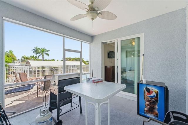 12304 Boat Shell DR, Matlacha Isles, FL 33991