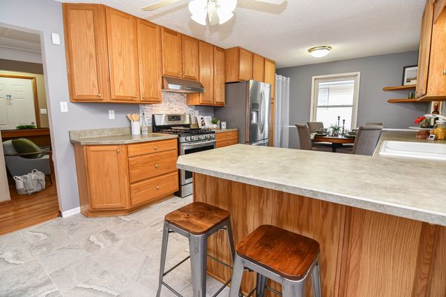 3117 Aurora Avenue, Des Moines, IA 50310