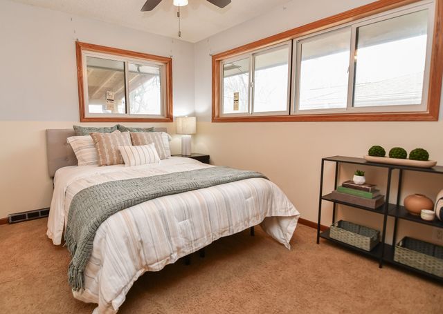 3117 Aurora Avenue, Des Moines, IA 50310