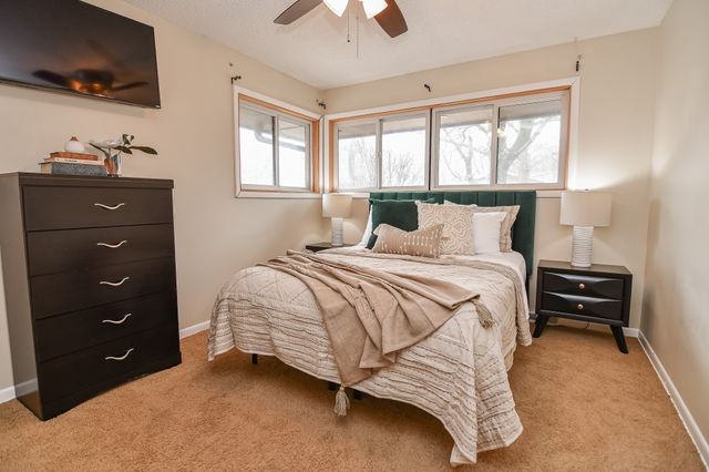 3117 Aurora Avenue, Des Moines, IA 50310