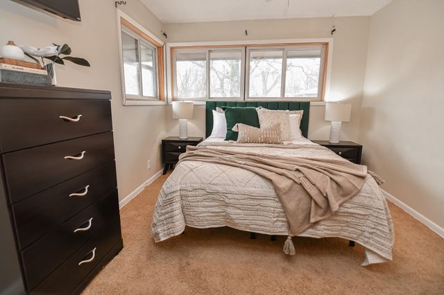 3117 Aurora Avenue, Des Moines, IA 50310