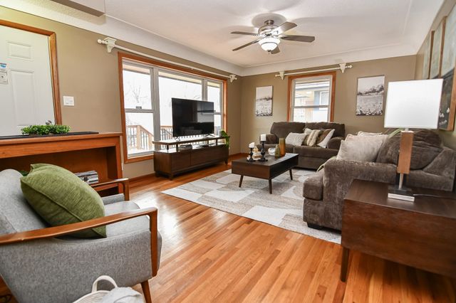 3117 Aurora Avenue, Des Moines, IA 50310